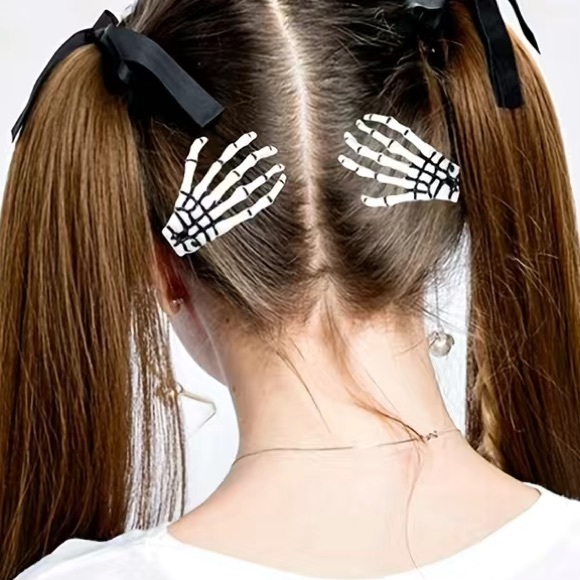 Skeleton Hand Hair Clips -2 NIP - Picture 5 of 6